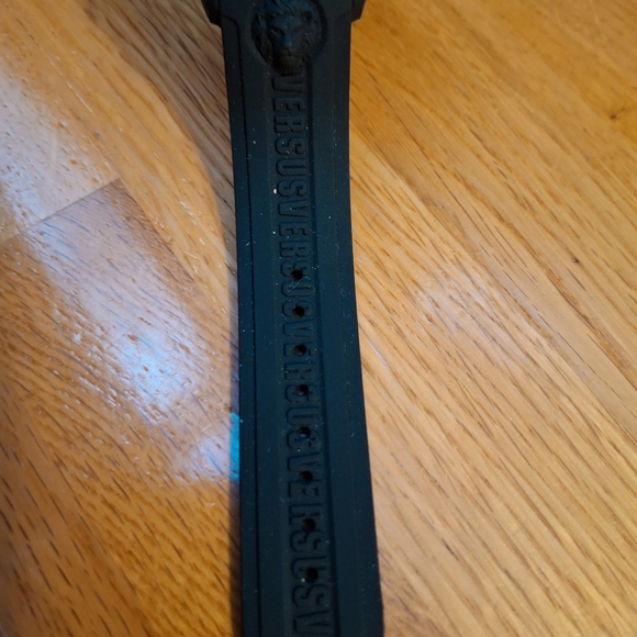 Versus Versace Black Silicone Watch - Picture 6 of 10